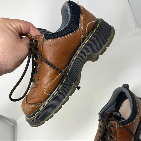 VINTAGE Dr. Martens OXFORDLACE UP shoes 9797 very rare style