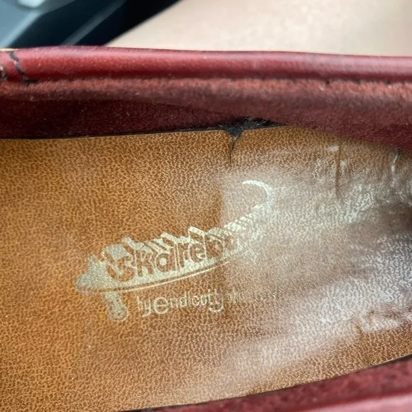 VINTAGE Endicott Johnson shoe skateboards size 7