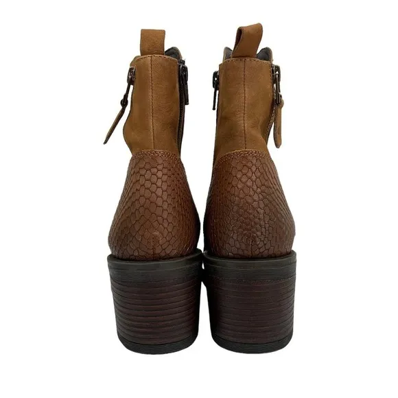 Vintage Foundry‎ Charlotte Boots Nubuck Textured Heel Lug Soles Tan Women Size 9