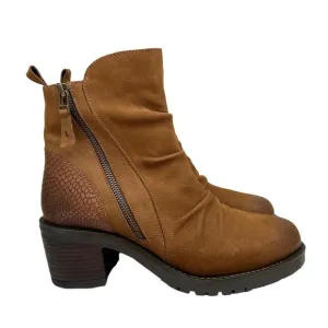 Vintage Foundry‎ Charlotte Boots Nubuck Textured Heel Lug Soles Tan Women Size 9