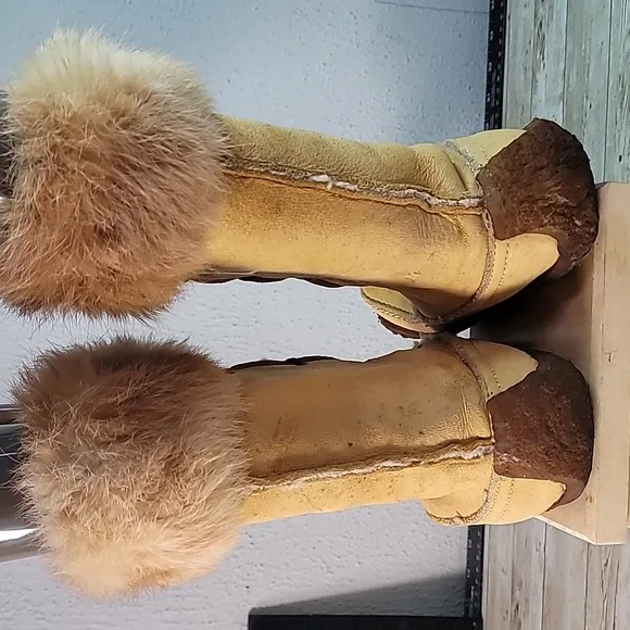 Vintage Huron Moc Enr. Mukluks Leather Boots‎ Womens 5 Rabbit Fur Top Moccasins