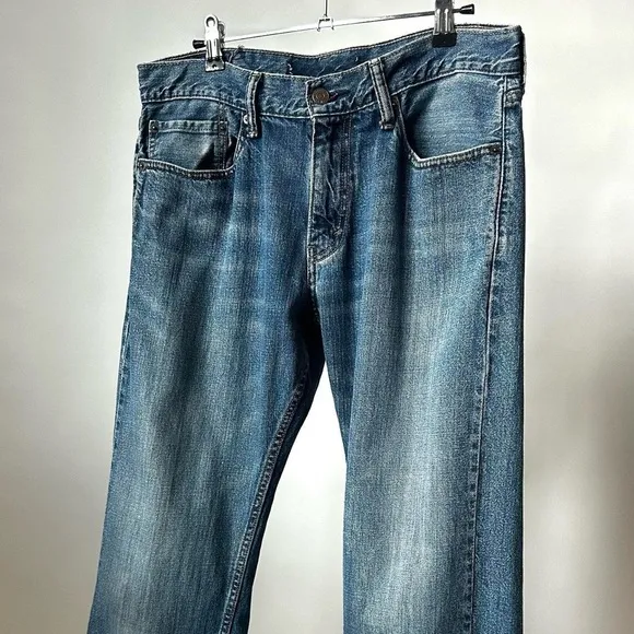 VINTAGE LEVIS 514 SLIM STRAIGHT LEG PATCHED BLUE DENIM JEANS CROPPED RAW ANKLE