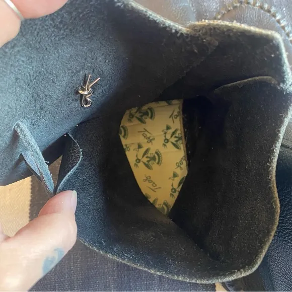 Vintage Taos Leather Moccasin Boots with Silver Concho &amp; Tie. Size 6.5. 3000W