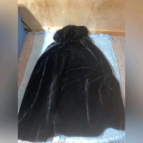 Vintage Velvet Hooded Opera Coat/ Cape