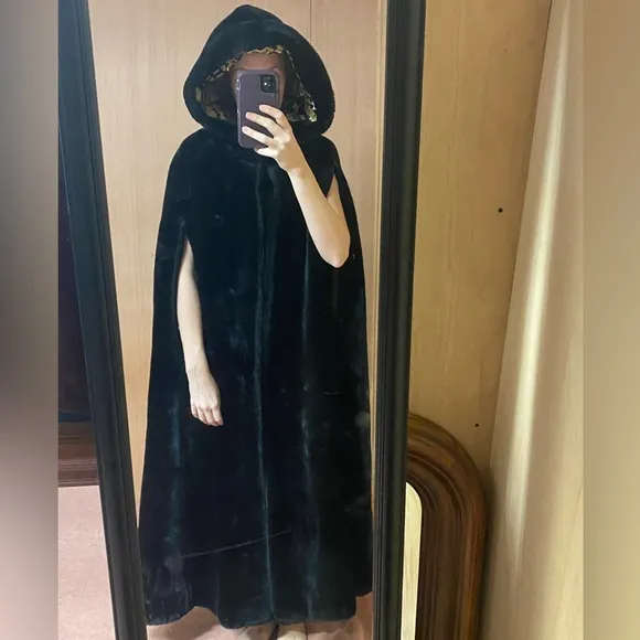 Vintage Velvet Hooded Opera Coat/ Cape