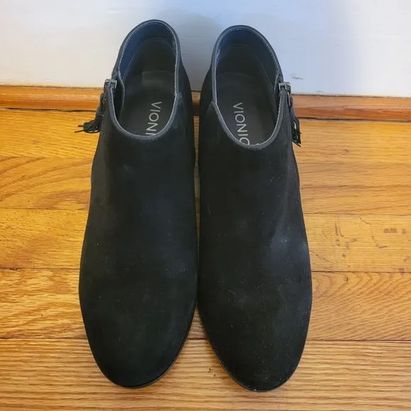 Vionic 9.5 SERENA Black Suede Leather Booties Ankle Boots Side Zip Tassel