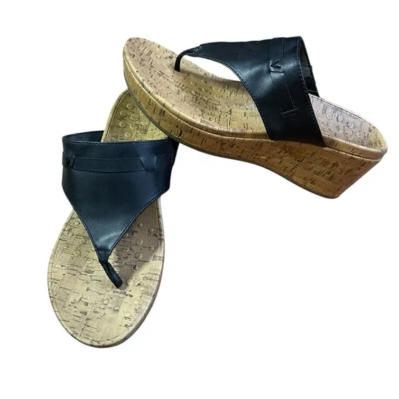 Vionic Anita Black and Tan Wedges with Cushioned Platform Comfort Orthotic