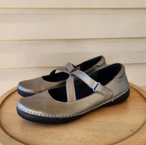 Vionic Judith Mary Jane flats