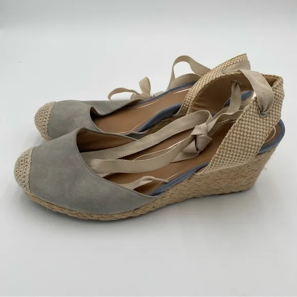 Vionic Maris Ankle Strap Tie Up Suede Crochet Espadrille Wedges Sandals Size 11