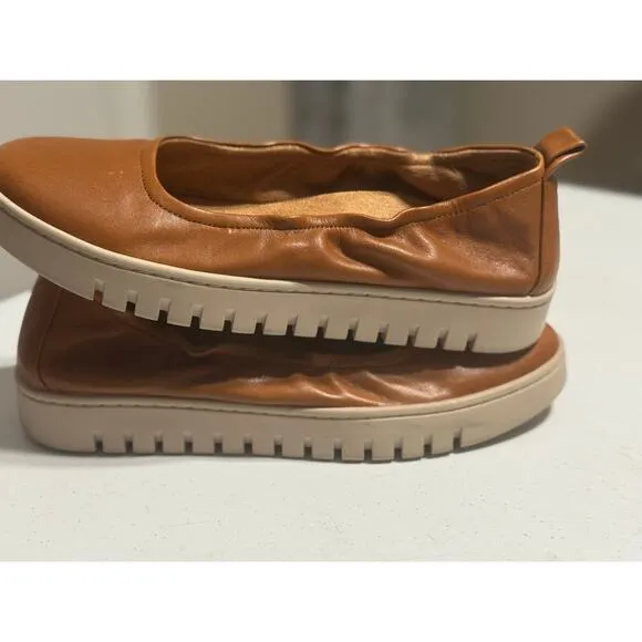 Vionic Uptown Ballet Camel Tan Leather Flats Size 8