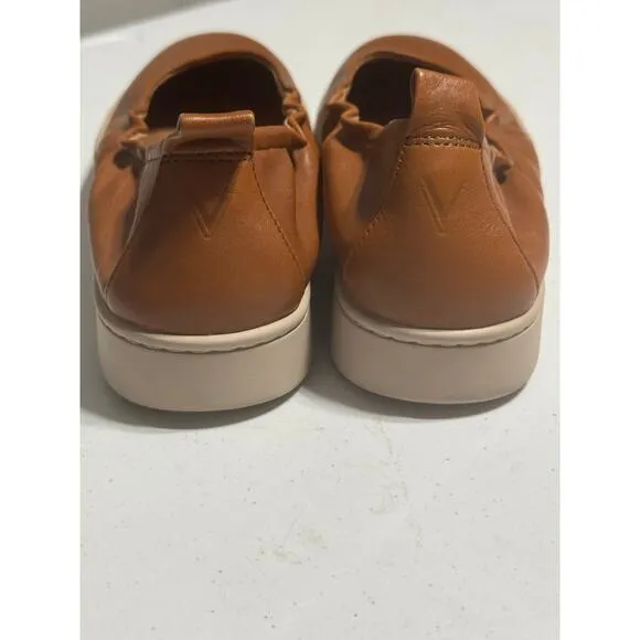 Vionic Uptown Ballet Camel Tan Leather Flats Size 8