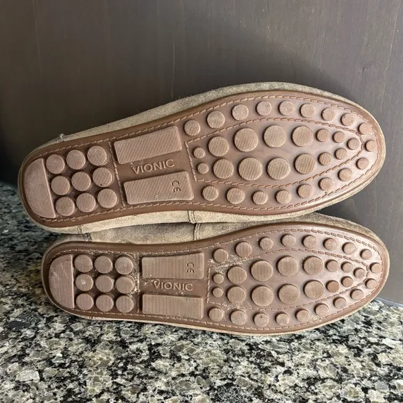 Vionic Virginia Gray Brown Suede Driving Moccasins Size 8