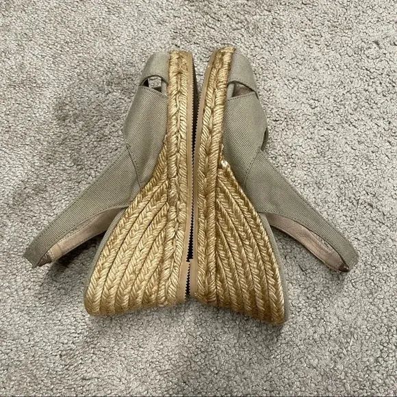 Viscata Calella Canvas Wedges in Tan EU 36