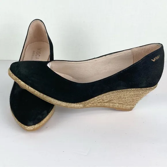 Viscata Roses Suede V Shaped Pointed Toe Espadrille Wedge Shoes Sz 40 EU Black