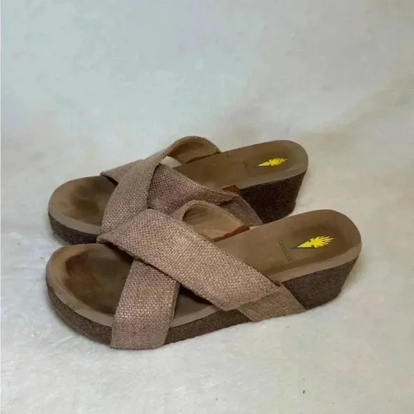 Volatile Newcastle Natural Wedges Size 10 Well Worn