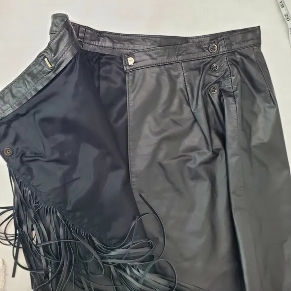 VTG Lariat Genuine Leather Rodeo Western Cowgirl Boho Wrap Black Fringe Skirt 12