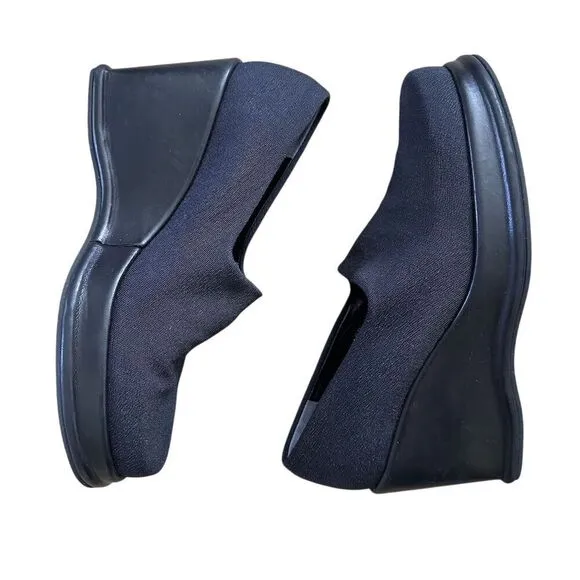 VTG Robert Clergerie Women's French Dark Navy Blue Wedge Heel Shoes Slip On Sz 7