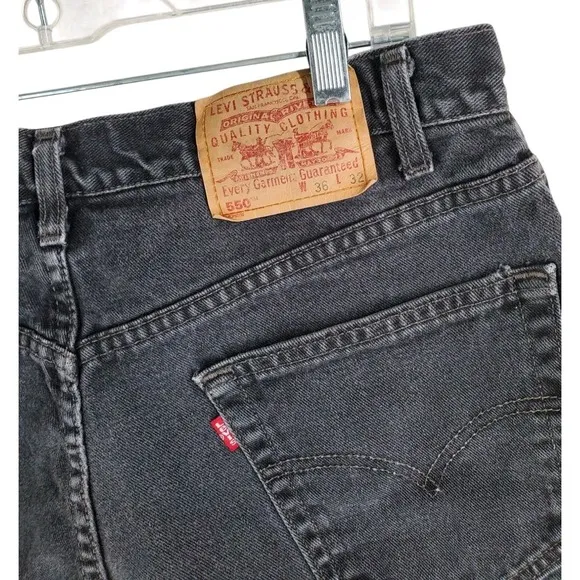 Vtg Y2K Levis 550 Black Jeans Men 36x32 Relaxed Tapered Hi Rise Canada (33x30.5)