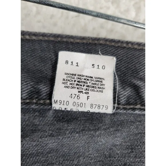Vtg Y2K Levis 550 Black Jeans Men 36x32 Relaxed Tapered Hi Rise Canada (33x30.5)