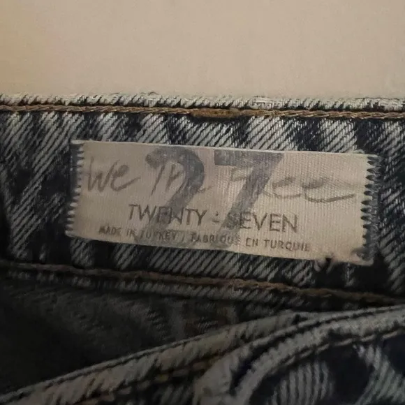 We The Free My Own Lane Distressed High Rise Acid Wash Jeans Sz 27