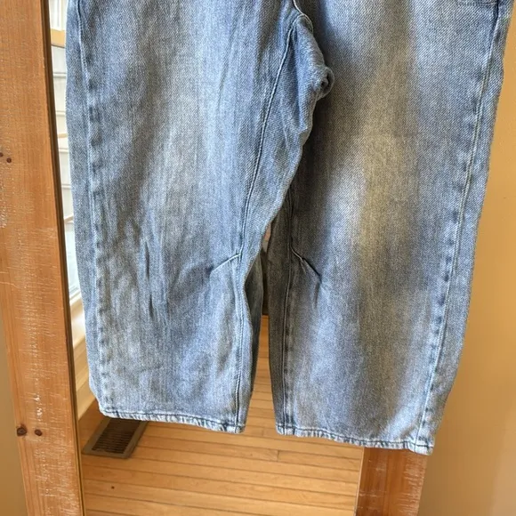We The Free Osaka Midrise Barrel Jean Size 32