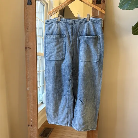 We The Free Osaka Midrise Barrel Jean Size 32