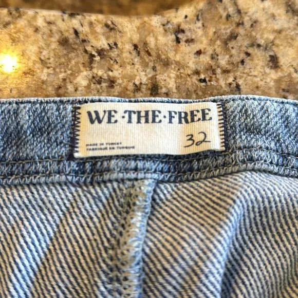We The Free Osaka Midrise Barrel Jean Size 32