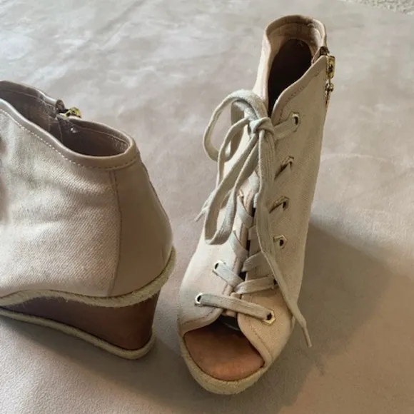 Wedge Boots Matt Bernson FNL -size 7