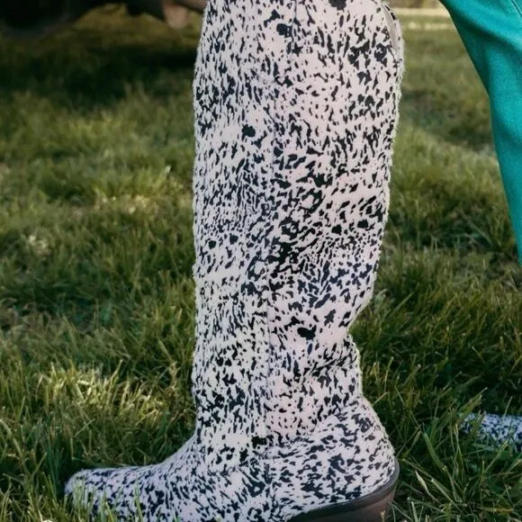 Western Round Em Up Cow Print Cowgirl Boots New