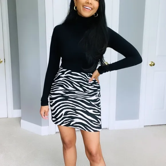 White House Black Market | Black White Zebra Animal Print High Waist Mini Skirt