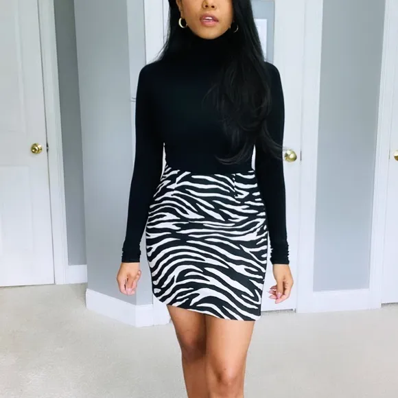 White House Black Market | Black White Zebra Animal Print High Waist Mini Skirt