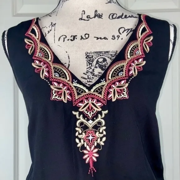 White House Black Market Embroidered Blouson Dress – Effortless Boho Chic