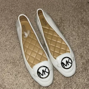 White Leather Michael Kors Flats