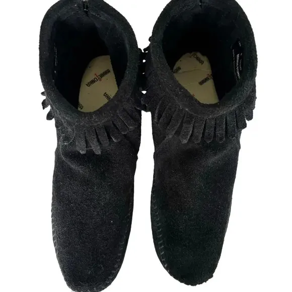 Wigwam Black Fringe Back Zip Soft Sole Moccasins Women's Shoe Size 8