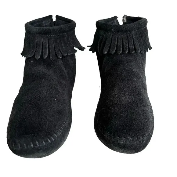 Wigwam Black Fringe Back Zip Soft Sole Moccasins Women's Shoe Size 8
