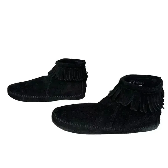 Wigwam Black Fringe Back Zip Soft Sole Moccasins Women's Shoe Size 8