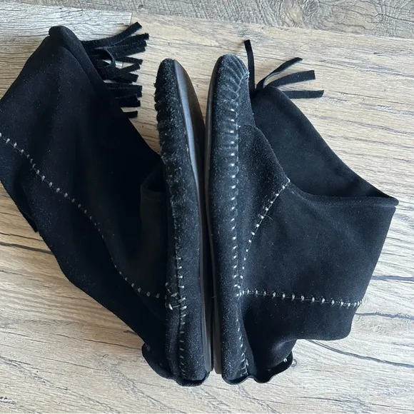 Women’s Black Flat Tall Moccasins