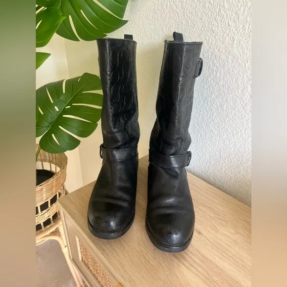 Women’s COACH Boots Black Leather Classic C Logo Mid Calf Slip On Flat Round Toe