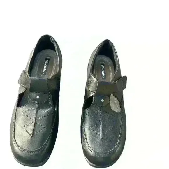 Women's Tom McAn Hilliard Shoes 40762 Size 7W Black Leather T Strap  Wedges EUC