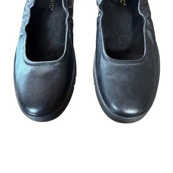 Women’s Vionic Size 7.5 Black Uptown Ballet Flats
