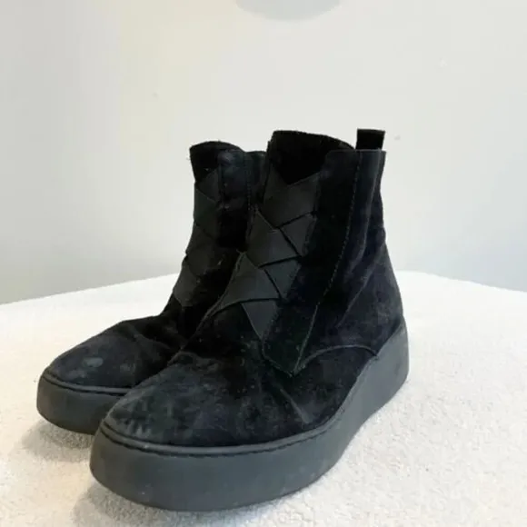 Wonders Fly Women’s 8 Black Ankle Boots 8332 Booties Suede Platform 38 Side Zip