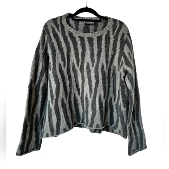 Wooden Ships Tiger/Zebra Gray Fuzzy Wool Loose Fit Pullover Sweater Crew Neck