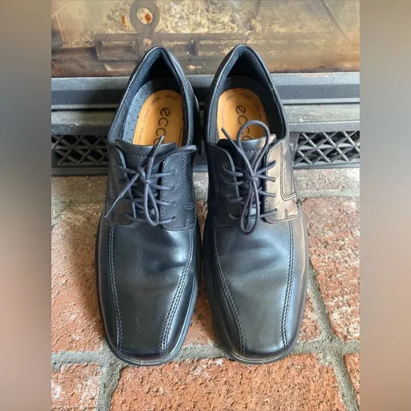 WORN ONCE! Ecco Helsinki Lace Up Oxford Shoes Black Leather EU 45 US 11-11.5