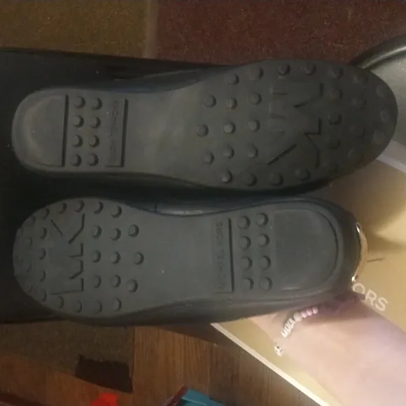 Worn1X! MMK Sutton Leather Moccasins Namesake Monogram Loafers Ballet Flats 8½