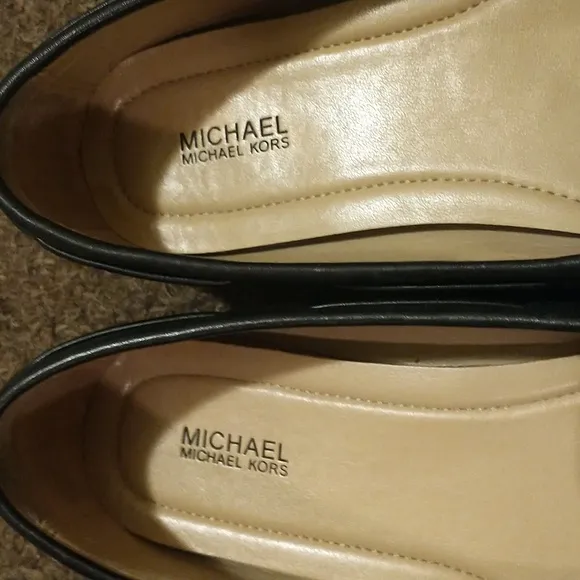 Worn1X! MMK Sutton Leather Moccasins Namesake Monogram Loafers Ballet Flats 8½