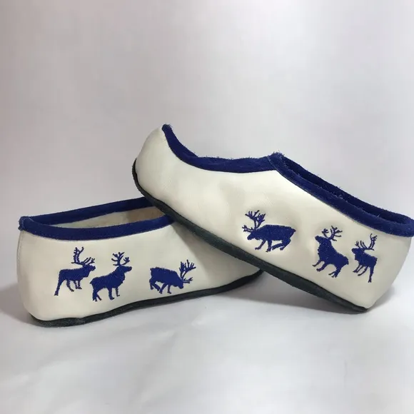 XOtic White &amp; Blue Norwegian Leather &amp; Suede Embroidered Slippers / Moccasins