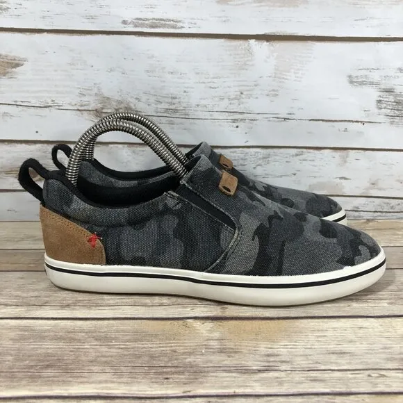 Xtratuf Sharkbyte Deck Canvas Shoes Sneakers Womens Size 9 Camoflauge Slip On