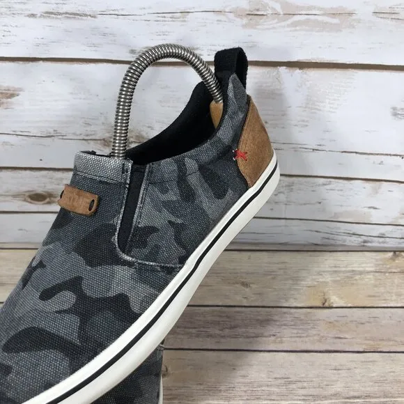 Xtratuf Sharkbyte Deck Canvas Shoes Sneakers Womens Size 9 Camoflauge Slip On