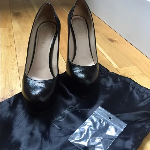 YSL Tribtoo 80 Pump Black Caviar Leather EUC