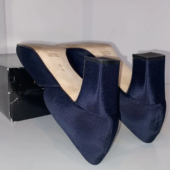YSL Vintage ‘96 Vogue Navy Arianna D’Orsay pumps fabric &amp; leather Italy EUC 9N